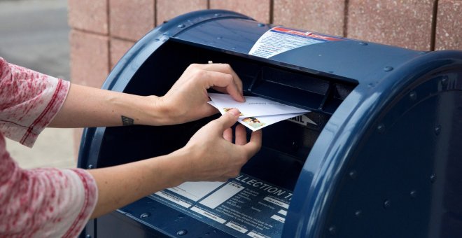 La guerra de Trump al voto por correo pone en jaque la supervivencia del Servicio Postal estadounidense
