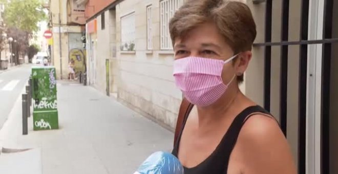 Las calles del barrio barcelonés de Gràcia se visten de fiesta a pesar de la pandemia