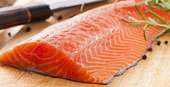 Pato confinado - Receta de salmón marinado: ideal para ensaladas, tartares o ataques a la nevera