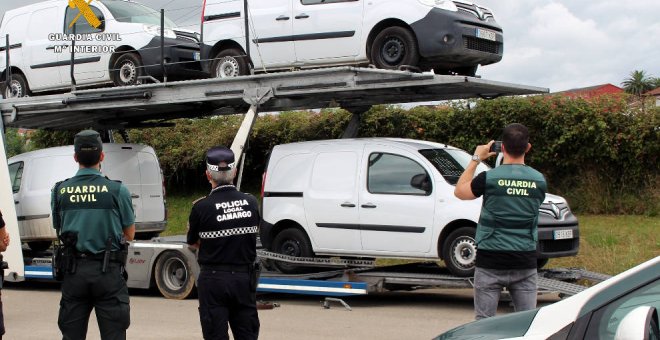 Detenidos dos empresarios cántabros por no devolver seis coches de alquiler a una empresa de Madrid