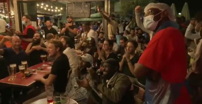 Lamentables imágenes de miles de personas festejando en Francia el triunfo del PSG