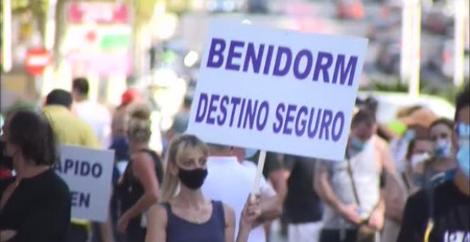 Los hosteleros de Benidorm, en pie de guerra ante unas medidas que dañan al sector