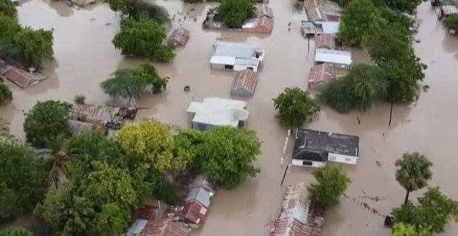 13 muertos tras el paso de la tormenta tropical Laura por República Dominicana y Haití