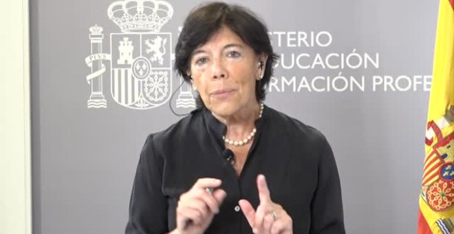 Isabel Celaá se defiende de las críticas en Educación: "No se ha llega tarde, hay demasiada alarma social"