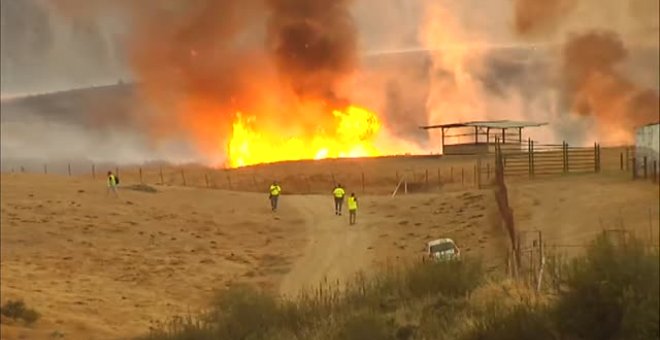 Los incendios del norte de Cáceres continúan fuera de control