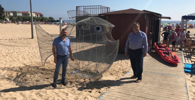 El reto #nuestracostanuestrotesoro saca de las playas más de 40 kilos de residuos, plásticos y basuras