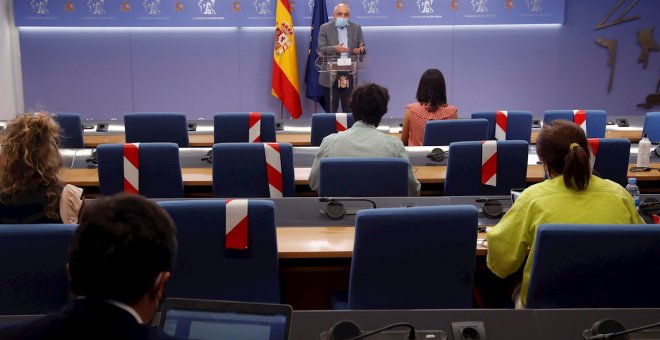 El PSOE votará en contra de investigar las cuentas de Podemos y las comisiones del AVE a la Meca