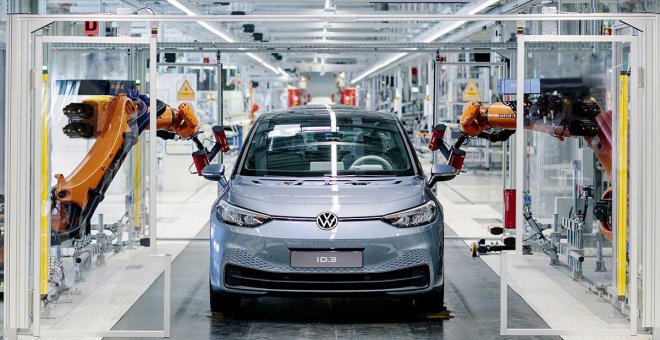 El coste de producción de un coche eléctrico medio será de 16.000 euros en 2030