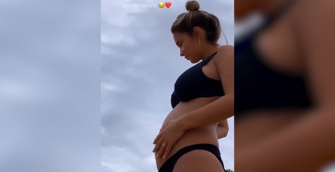 María Pombo luce tripa de embarazada en una nueva escapada a la playa