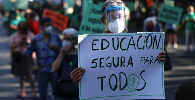 La Marea Verde recorre las calles de Madrid para pedir una vuelta segura a las aulas