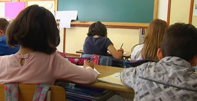 Un colegio de Pontevedra, obligado a posponer la vuelta al cole por positivos entre el profesorado