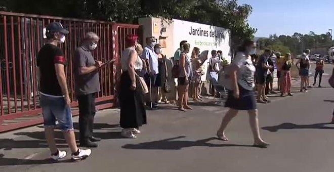Los familiares de los mayores residentes en Liria exigen a la Generalitat valenciana actuar ya dentro de la residencia