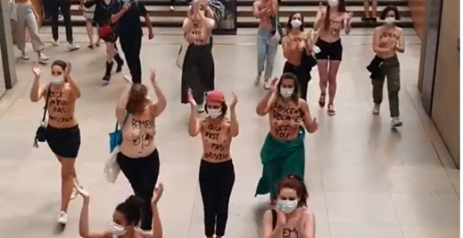 Femen protesta en el Museo de Orsay tras vetar la entrada a una mujer con escote
