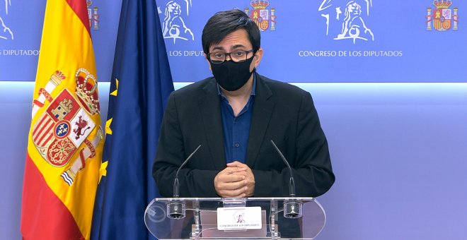 En Comú ve "inadmisible" que la Monarquía viva "contra la opinión pública"