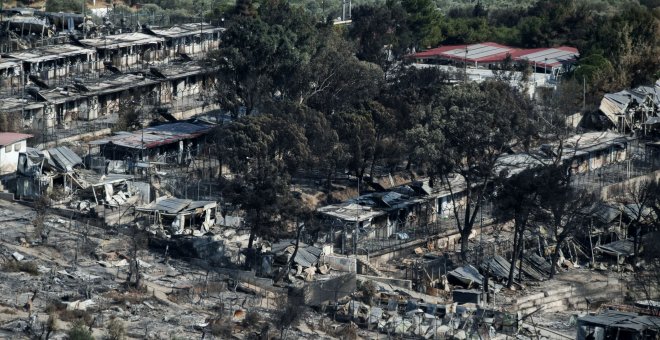 La Policía griega detiene a cinco personas por el incendio en el campamento de Moria