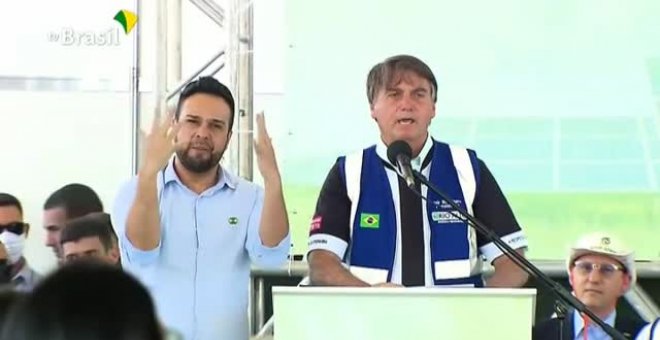 El presidente brasileño dice que deberían felicitar a Brasil por sus politicas medioambientales