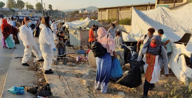 Unos 150 migrantes dan positivo por coronavirus en el nuevo campo alternativo al devastado Moria