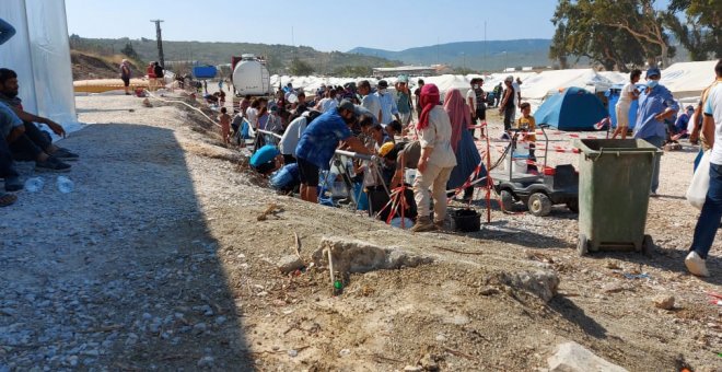 La Policía griega investiga la posible violación de una niña de 3 años en el campo de refugiados de Lesbos