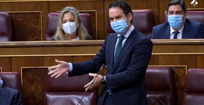 Egea a Podemos: "Por la mañana a las barricadas y luego, a las mariscadas"