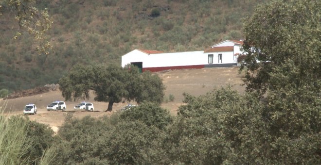 Continúa investigación de muerte de Chavero en una finca del detenido