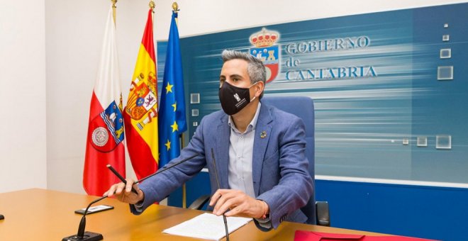 Zuloaga dice que el PSOE de Cantabria "seguirá insistiendo" para que se pague la deuda de Valdecilla