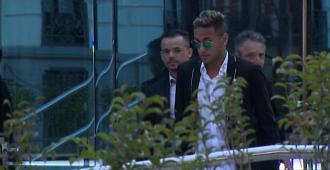 Neymar debe a Hacienda 34 millones de euros