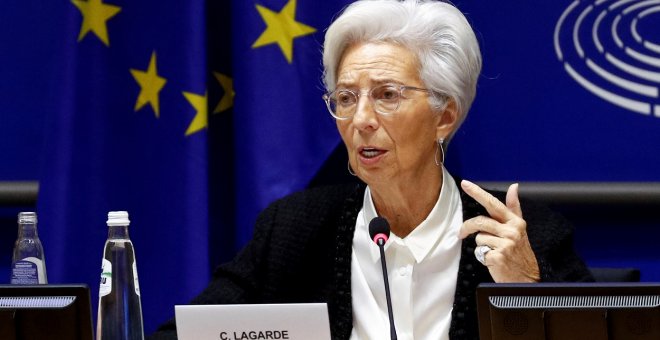 Lagarde abre la puerta a la revisión de la estrategia del BCE para flexiblizar el objetivo de inflación al estilo de la Fed