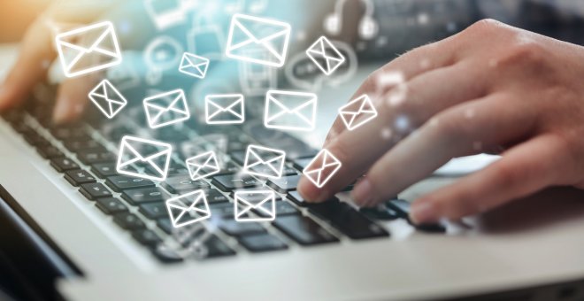 Otras miradas - La importancia del saludo en un correo electrónico formal