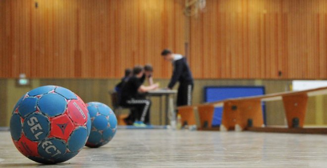 El balonmano de Cantabria paraliza las categorías inferiores