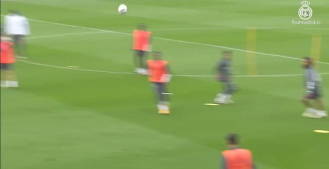 Carvajal, baja dos meses tras sufrir una lesión en el ligamento lateral interno de la rodilla derecha