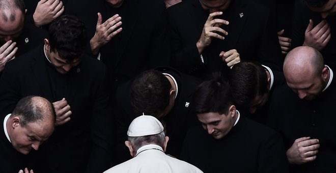 El Papa Francisco, un "terremoto" contra la corrupción dentro del Vaticano