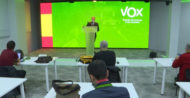 Jorge Buxadé en rueda de prensa tras la reunión del Comité de Acción Política de Vox