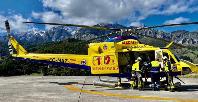 Evacuado en helicóptero desde Liébana un varón con un posible ictus