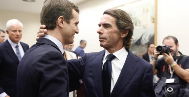Aznar y la órbita de FAES cuestionan el liderazgo de Casado en el PP