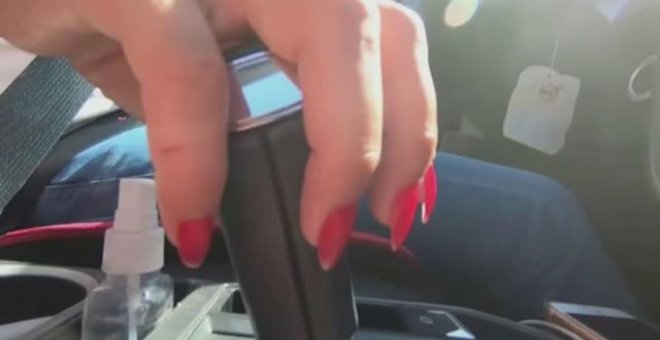 Una mujer taxista en Damasco lucha por combatir los estereotipos