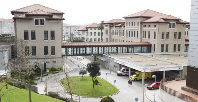 Bajan a 37 los nuevos casos en Cantabria, con descensos también en hospitalizados y en UCI