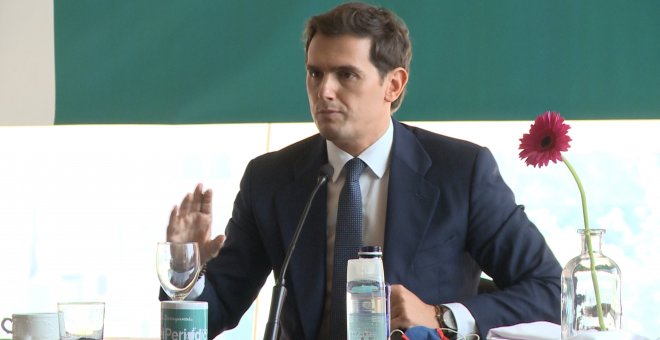 Albert Rivera asegura que los políticos deberían ser de los primeros en vacunarse