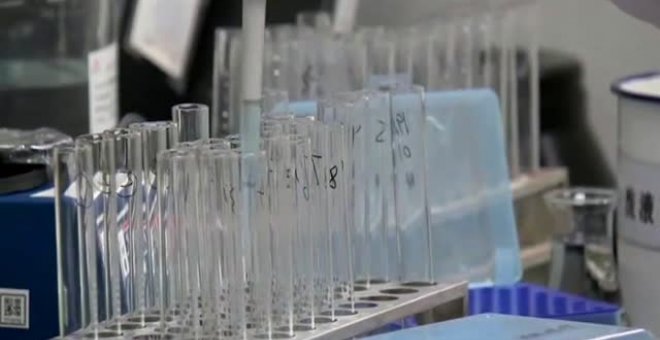 Un 37% de los españoles cree que el virus se creó en un laboratorio chino