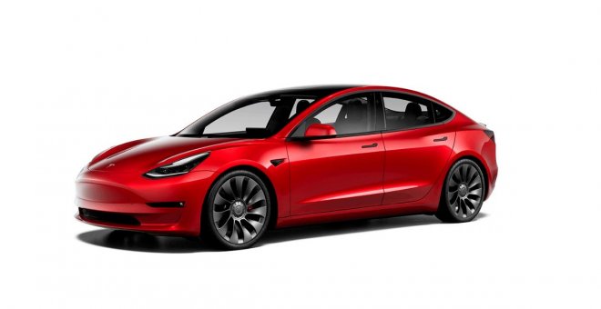 Revelado el Tesla Model 3 2021: nuevas llantas, nuevo interior, más autonomía y más equipamiento