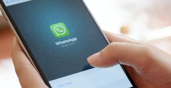 Otras miradas - 'WhatsAppitis': el uso continuado del móvil nos está cambiando el pulgar