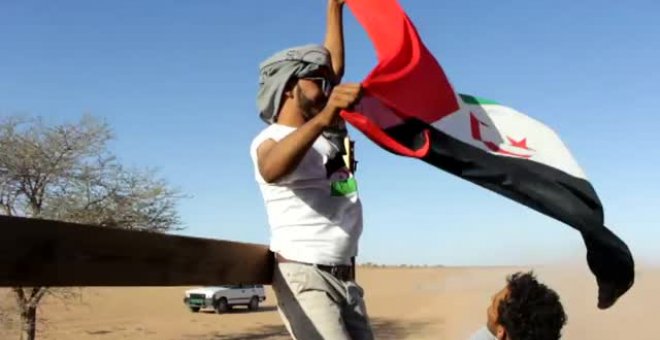 Activistas saharauis bloquean el paso del Guerguerat, principal carretera de conexión con Mauritania