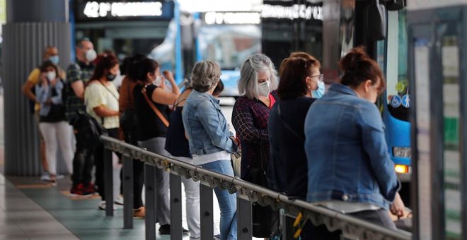 La Comunidad de Madrid ampliará desde el viernes paradas a demanda para mujeres y menores en buses nocturnos interurbanos