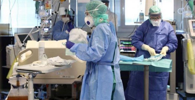 Más de la mitad de los médicos sufre desgaste profesional por la pandemia