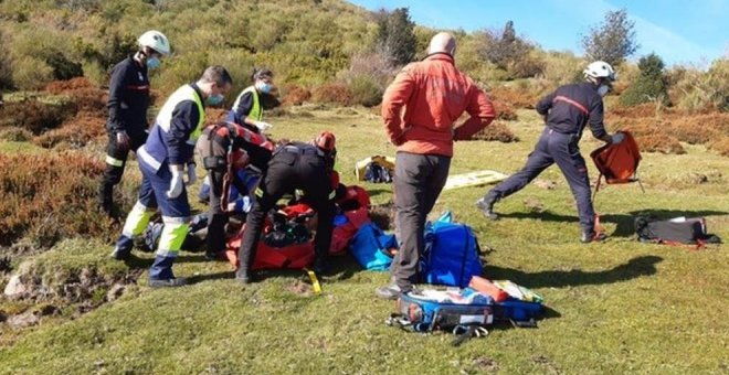 Evacuado un senderista de 90 años tras sufrir una caída en Brañavieja