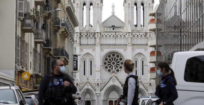 Un nuevo ataque terrorista en Niza y Aviñón, con tres muertos y varios heridos, eleva la alarma en Francia