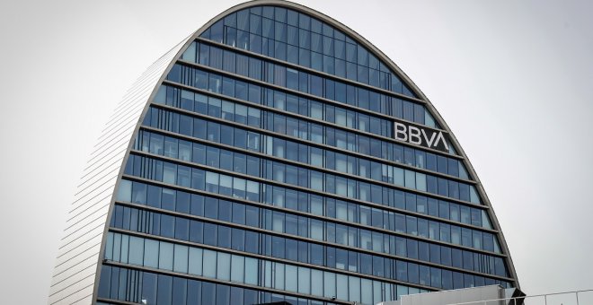 BBVA reduce sus pérdidas a 15 millones tras ganar 1.141 millones en el tercer trimestre