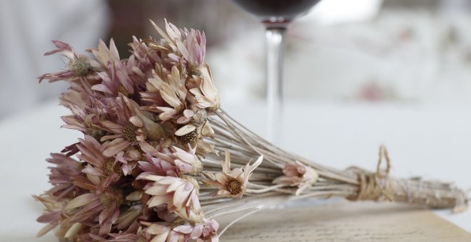 Cinco técnicas sencillas para secar hojas y flores