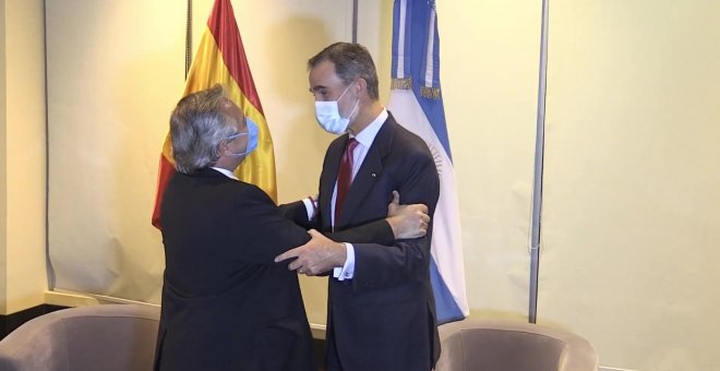 El Rey Felipe VI mantiene una reunión con el presidente de Argentina, Alberto Fernández