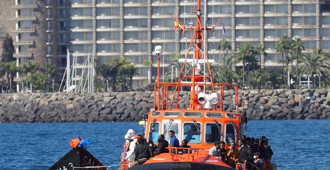 Las llegadas de migrantes a Canarias por mar crecen un 1.019% en lo que va de año al alcanzar las 16.760 personas