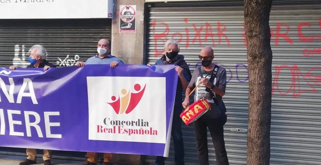 Concentración en Palma en apoyo a los reyes eméritos